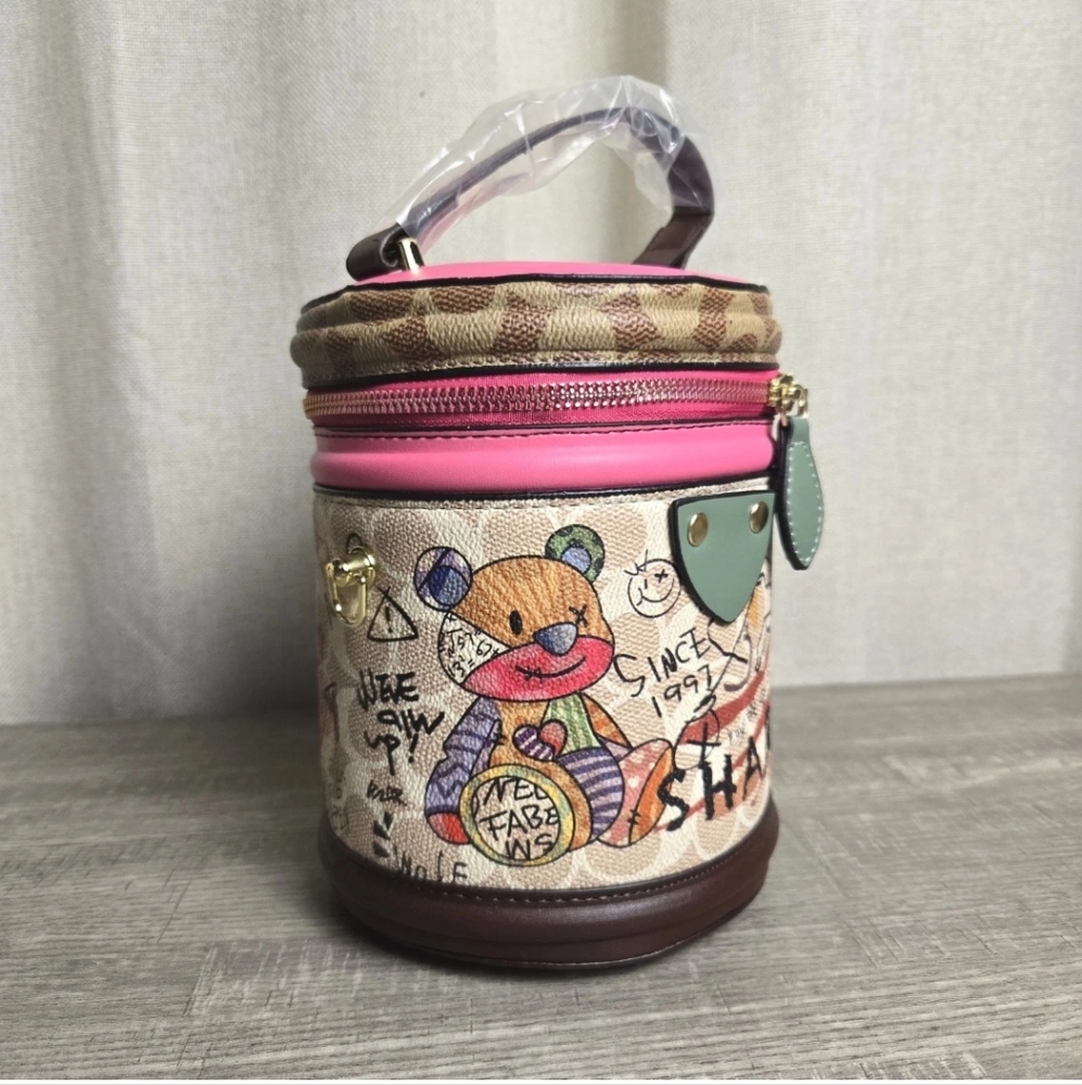 Bear Grafitti Teddy Bear Print Round Bucket Bag Crossbody NWOT - Picture 2 of 10